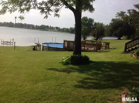 83 Oak Ln, Avon, IL 61415 photo 6