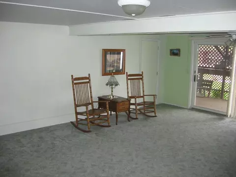 83 Oak Ln, Avon, IL 61415 photo 17
