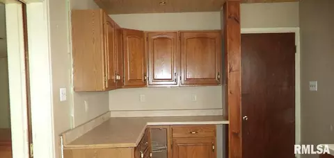 801 S Main, Eureka, IL 61530 photo 7