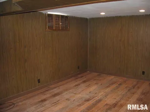 1141 Maple Ave, Macomb, IL 61455 photo 19