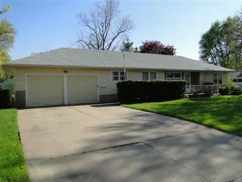 735 Madelyn Ave, Macomb, IL 61455 photo 1