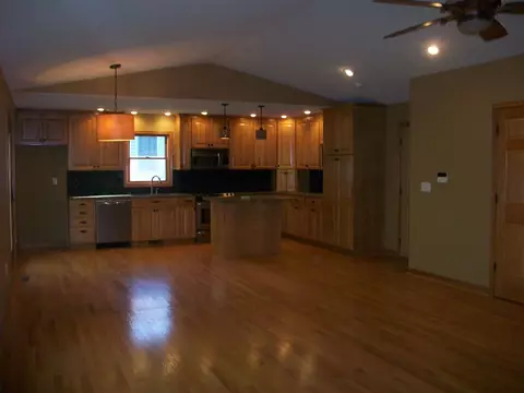 1309 E Juniper, Canton, IL 61520 photo 15