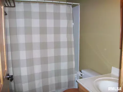 1309 E Juniper, Canton, IL 61520 photo 26