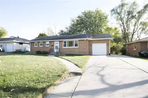 302 Devonshire, Washington, IL 61571 photo 32