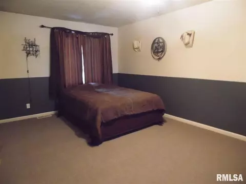 1590 2 Riverview Dr, Macomb, IL 61455 photo 10