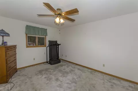 1447 E Myrtle, Canton, IL 61520 photo 21