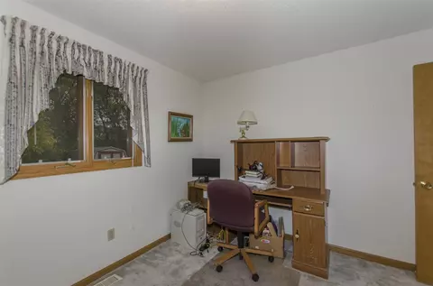 1447 E Myrtle, Canton, IL 61520 photo 26
