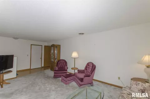 1447 E Myrtle, Canton, IL 61520 photo 16