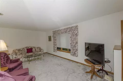 1447 E Myrtle, Canton, IL 61520 photo 19