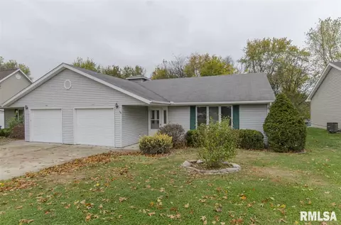 1447 E Myrtle, Canton, IL 61520 photo 1