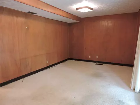 838 W Chase, Macomb, IL 61455 photo 10