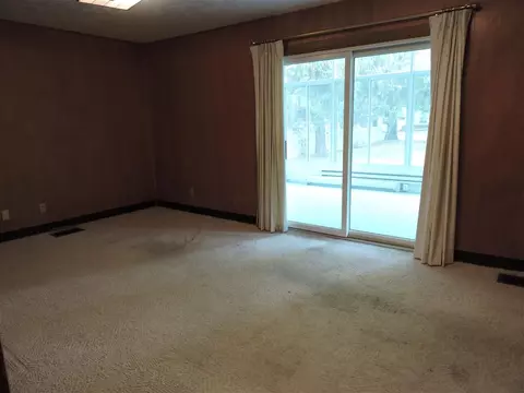 838 W Chase, Macomb, IL 61455 photo 8