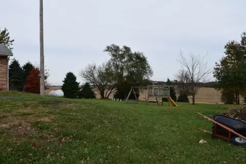 17812 N Centerville, Edelstein, IL 61526 photo 5