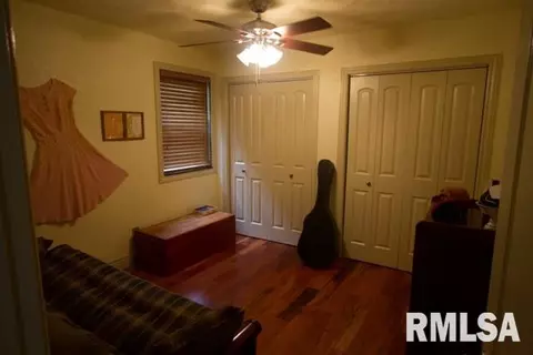 1900 Marshall, Eureka, IL 61530 photo 9