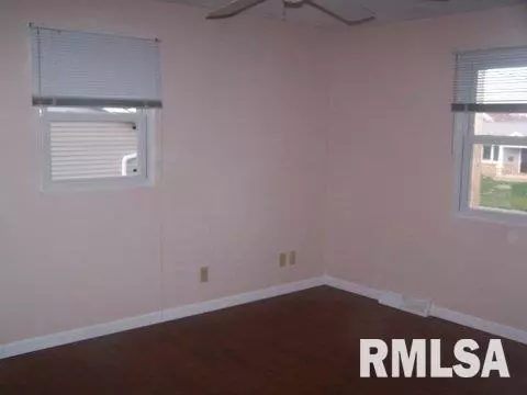 706 Devonshire Rd, Washington, IL 61571 photo 16