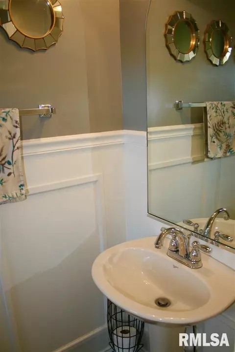 11014 N Crestpointe Ln, Dunlap, IL 61525 photo 21