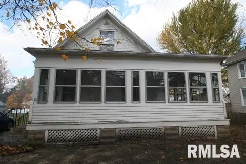 120 W Exchange, Danvers, IL 61732 photo 1