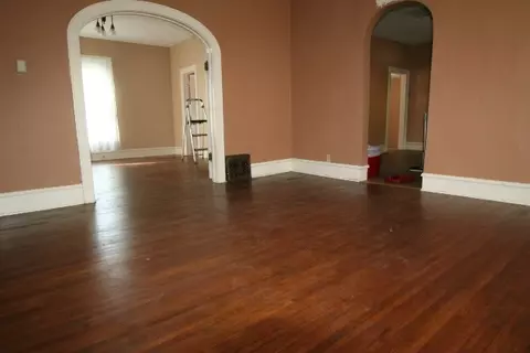 120 W Exchange, Danvers, IL 61732 photo 8