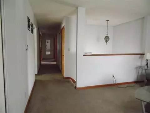 806 Meadow Dr, Macomb, IL 61455 photo 6