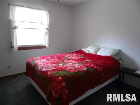 806 Meadow Dr, Macomb, IL 61455 photo 18