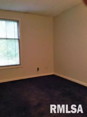140 Richmond, Macomb, IL 61455 photo 13