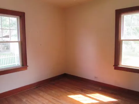 452 E 3rd St, El Paso, IL 61738 photo 12