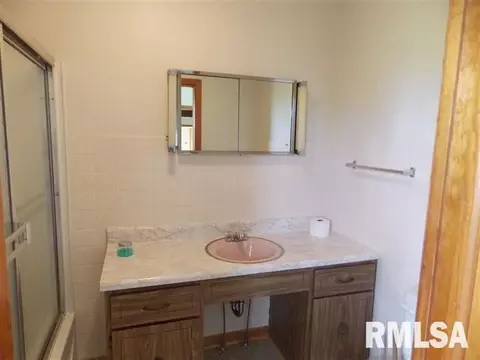172 Harmony Ln, Macomb, IL 61455 photo 13