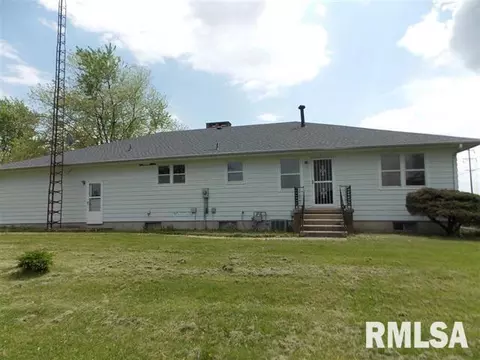 172 Harmony Ln, Macomb, IL 61455 photo 1