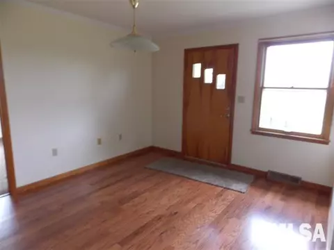 172 Harmony Ln, Macomb, IL 61455 photo 3