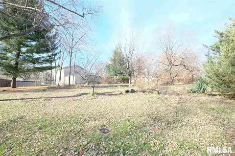 605 E High, Manito, IL 61546 photo 29