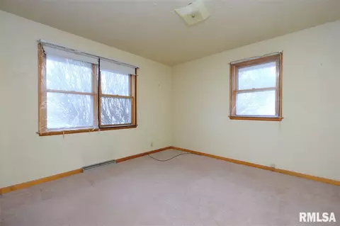 605 E High, Manito, IL 61546 photo 20