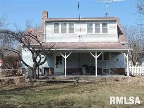 803 E Carroll St, Macomb, IL 61455 photo 3