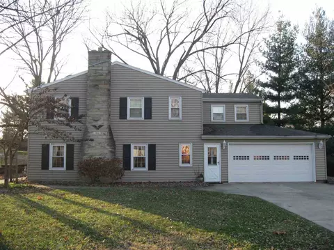 1408 Westview Dr, Macomb, IL 61455 photo 2