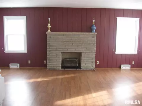 1408 Westview Dr, Macomb, IL 61455 photo 9