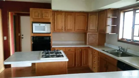 18200 N 1300th Rd, Macomb, IL 61455 photo 11