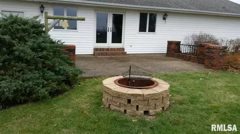 18200 N 1300th Rd, Macomb, IL 61455 photo 3