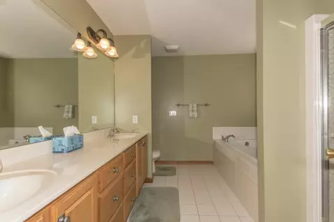 2330 W Murphy Dr, Dunlap, IL 61525 photo 20