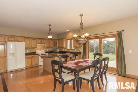 2330 W Murphy Dr, Dunlap, IL 61525 photo 14