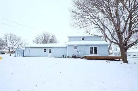 401 N Linn St, Benson, IL 61516 photo 33