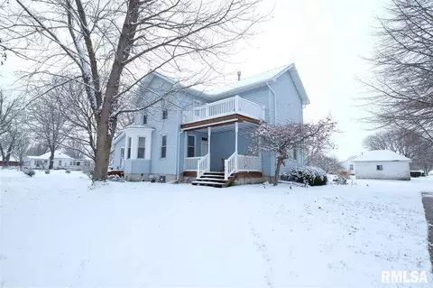 401 N Linn St, Benson, IL 61516 photo 3