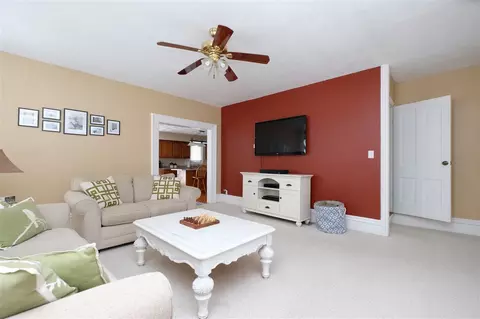 401 N Linn St, Benson, IL 61516 photo 9