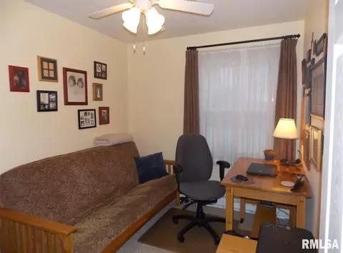 1005 S Main St, Canton, IL 61520 photo 21