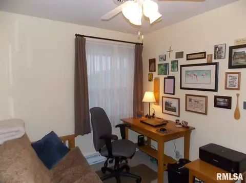 1005 S Main St, Canton, IL 61520 photo 22