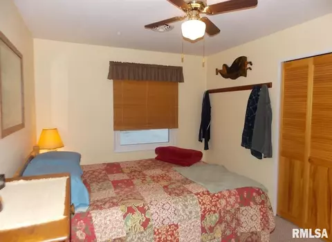 1005 S Main St, Canton, IL 61520 photo 16