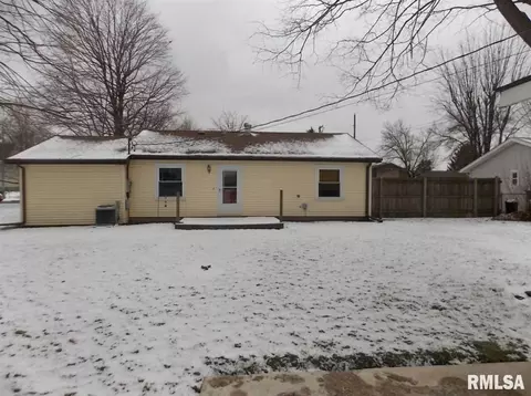 1005 S Main St, Canton, IL 61520 photo 30