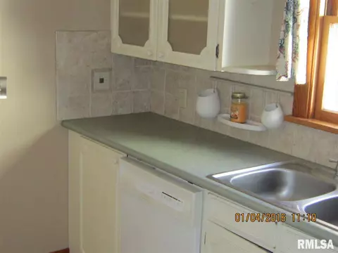 805 Eldridge St, Washington, IL 61571 photo 7