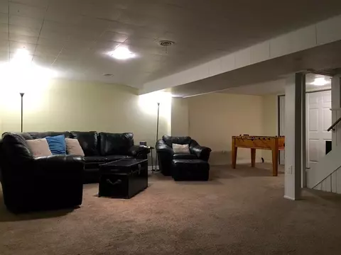 1324 Campusview Dr, Macomb, IL 61455 photo 23