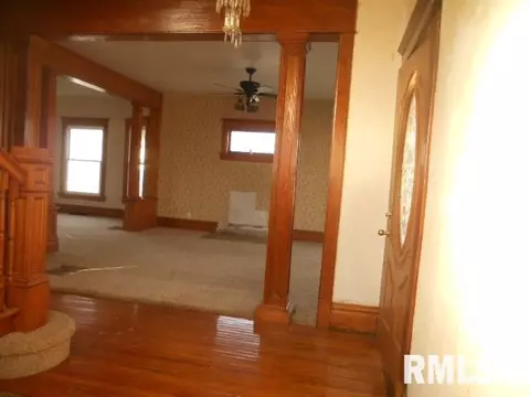 611 2nd Ave E, Monmouth, IL 61462 photo 5