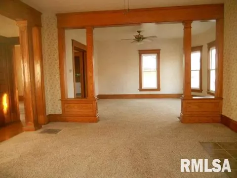 611 2nd Ave E, Monmouth, IL 61462 photo 7