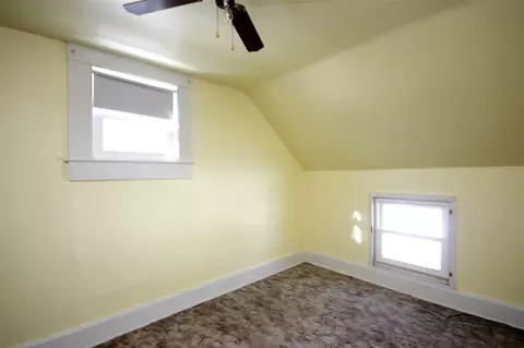 634 S 2nd Ave, Canton, IL 61520 photo 17